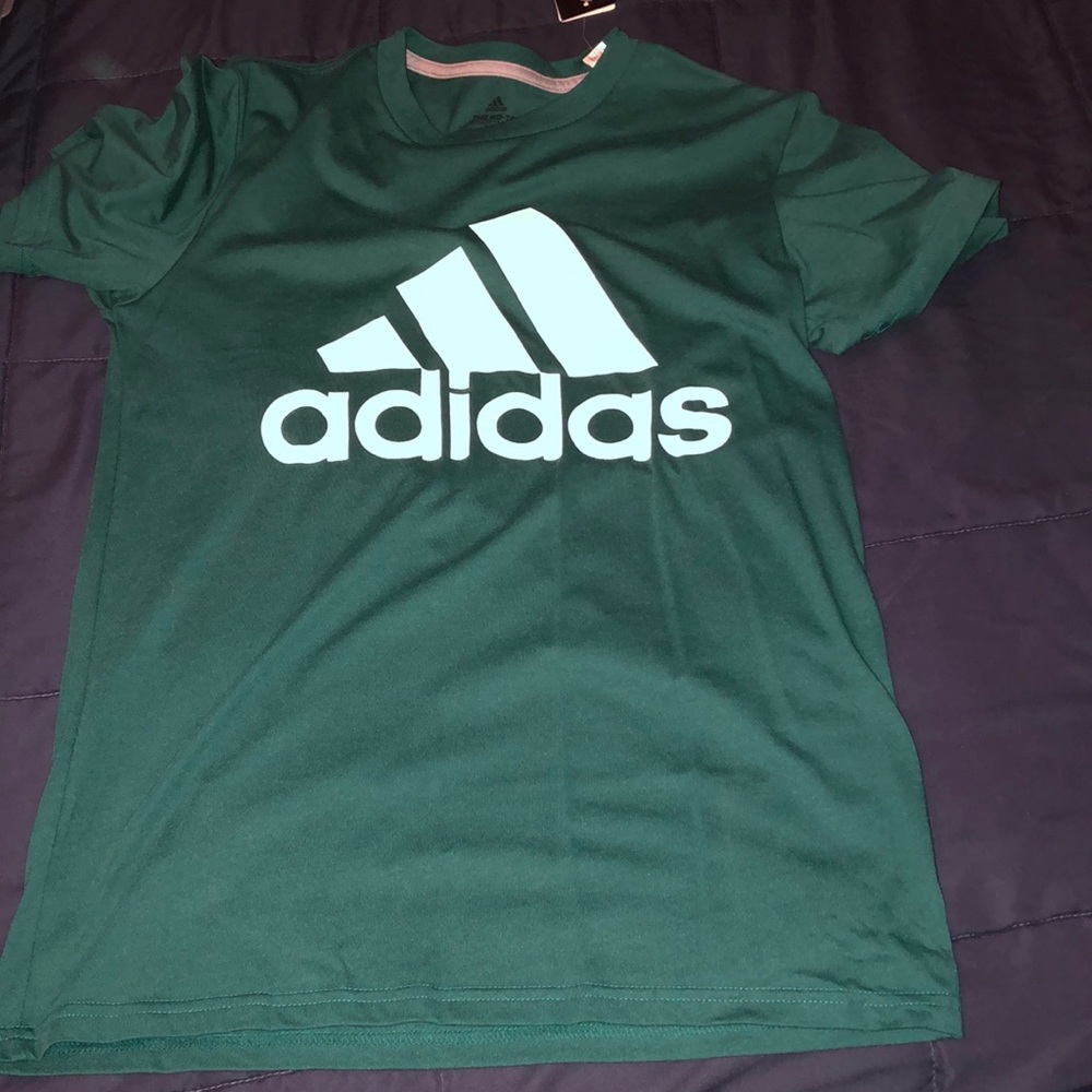 Adidas shirt S